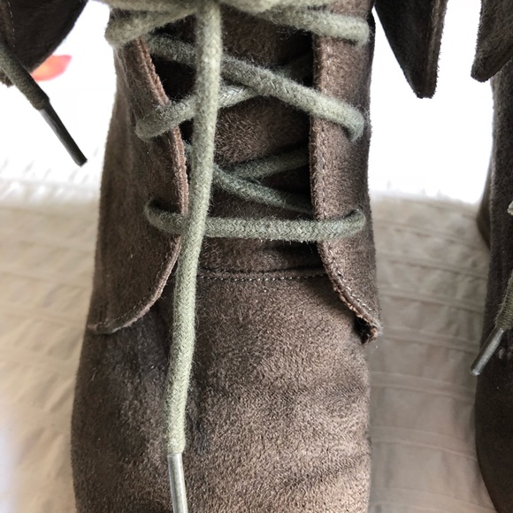 Mossimo Wedged Booties - Picture 5 of 6